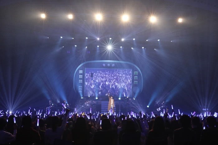 铃村健一举办音乐活动10周年演唱会 宣布发行新单曲插图icecomic动漫-云之彼端,约定的地方(´･ᴗ･`)2